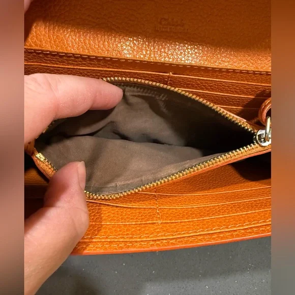 Chloé Orange Leather Continental Wallet in GUC - Picture 9 of 14